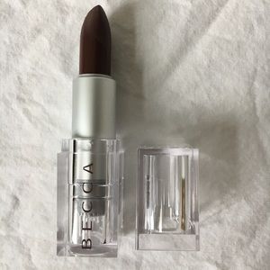 BECCA LIPSTICK NWT